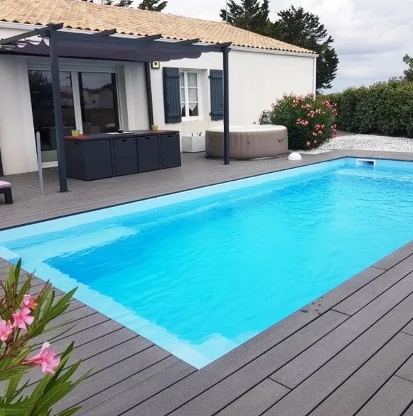 Piscine coque